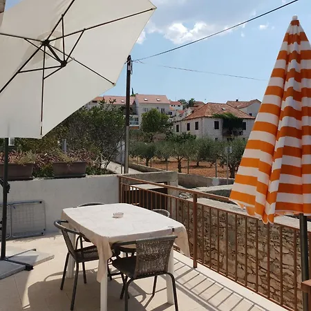Tereza - Two Bedroom With Terrace Apartment Sutivan