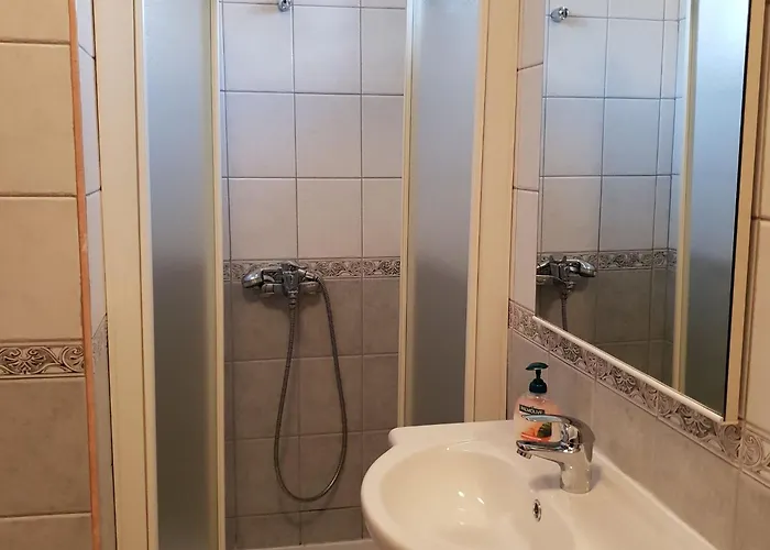 Tereza - Two Bedroom With Terrace * 苏提万