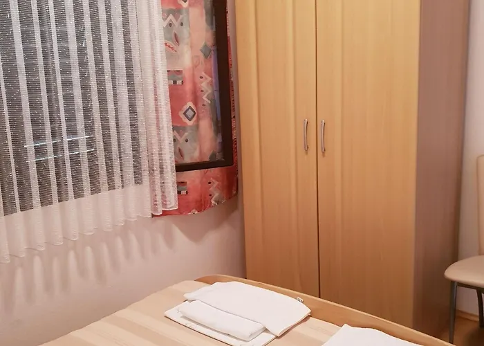 Tereza - Two Bedroom With Terrace * 苏提万